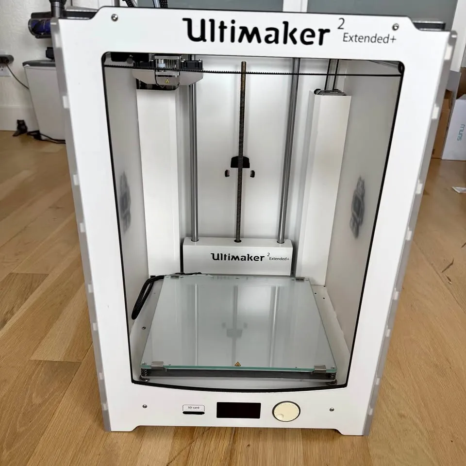 Ultimaker 2 Extended 3D Printer Original Box