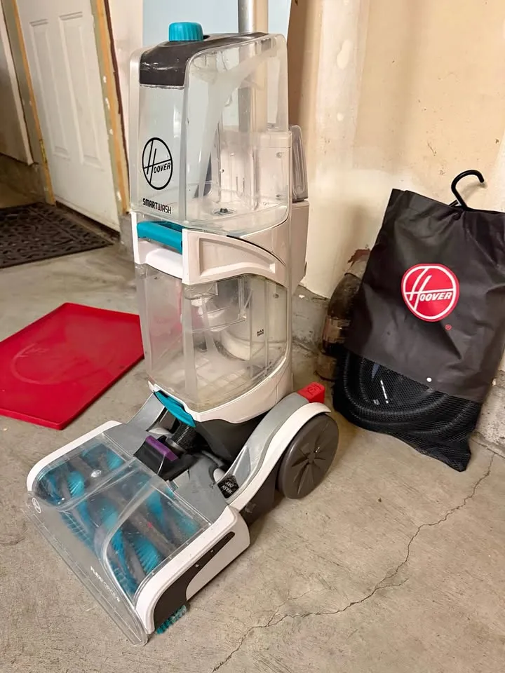 Hoover SmartWash Carpet Cleaner